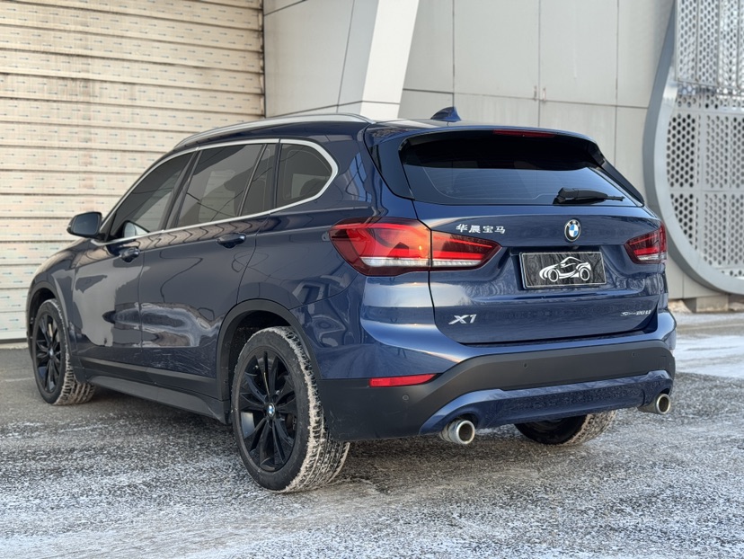 BMW X1 2021 car image #6