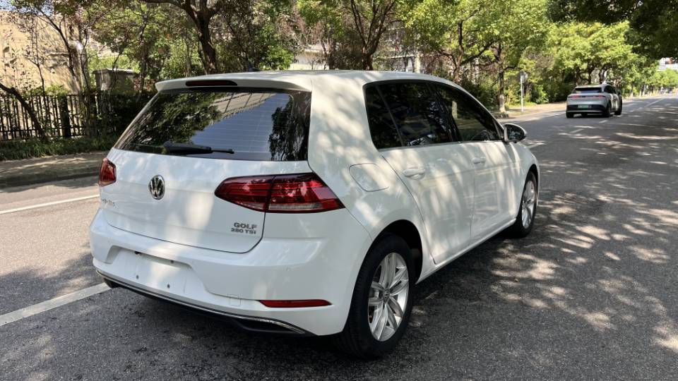 Volkswagen Golf 2019 #6 Volkswagen Golf 2019 car image #6