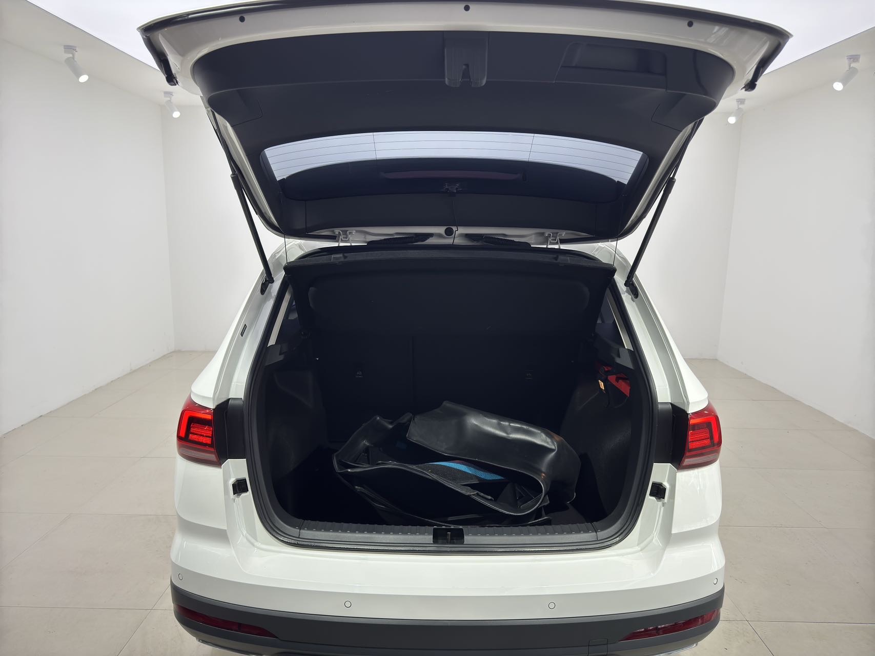 Volkswagen Tharu 2023 #15 Volkswagen Tharu 2023 car image #15