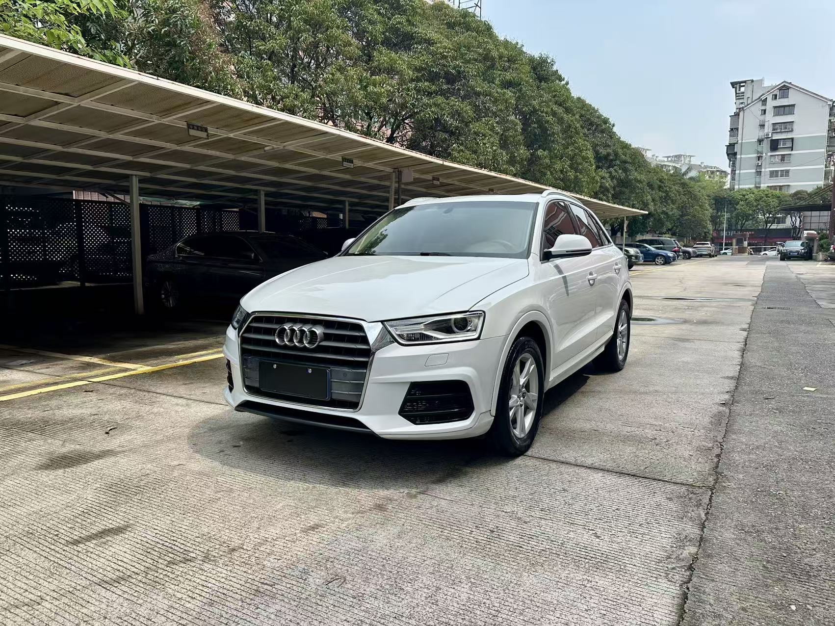 Audi Q3 2017 Audi Q3 2017 car image