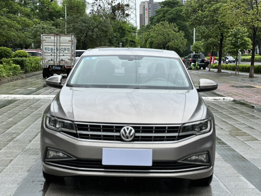 Volkswagen Bora 2019 car image #2