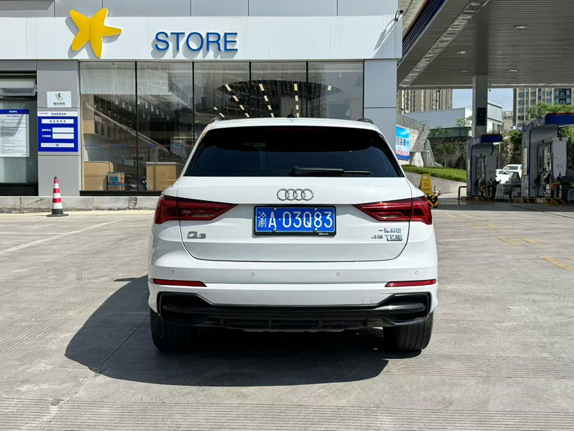 Audi Q3 2022 #8 Audi Q3 2022 car image #8