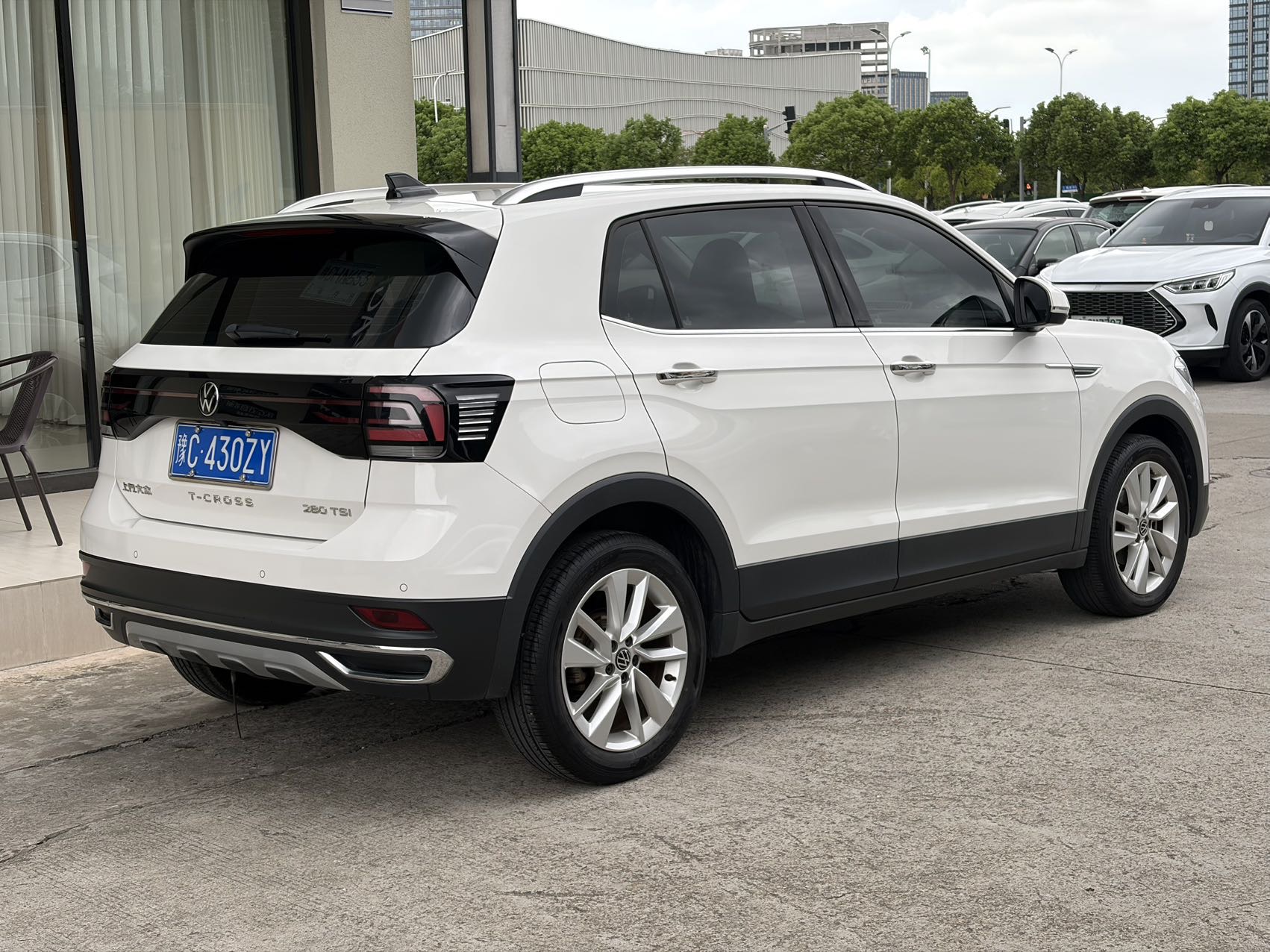 Volkswagen T-Cross 2021 car image #12