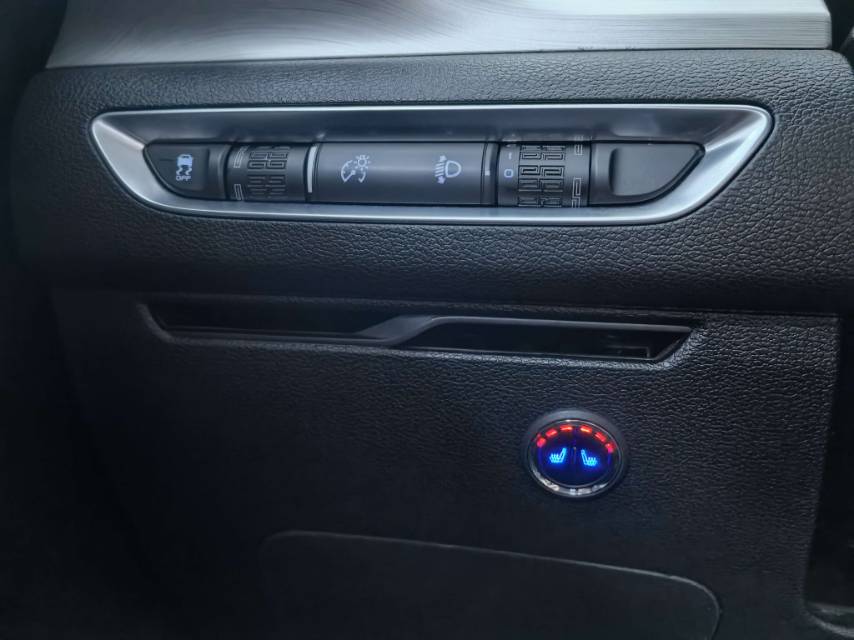 GEELY Coolray 2022 car image #14