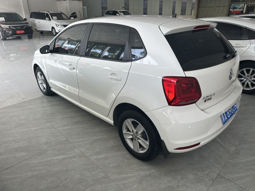 Volkswagen Polo 2017 #5 Volkswagen Polo 2017 car image #5