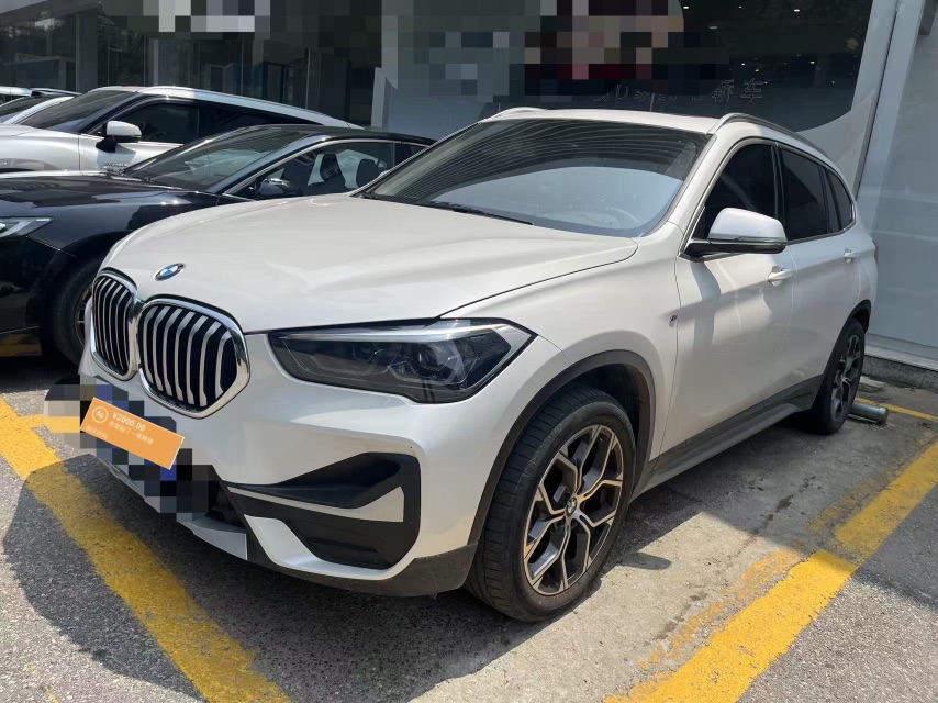 BMW X1 2023 car image #3