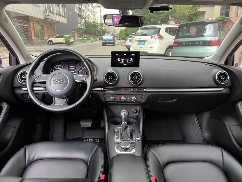 Audi A3 2017 immagine di auto #5
