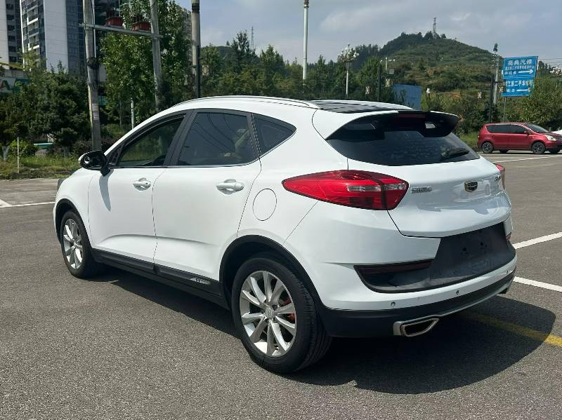 GEELY Emgrand GS 2018 #9 GEELY Emgrand GS 2018 صورة سيارة #9