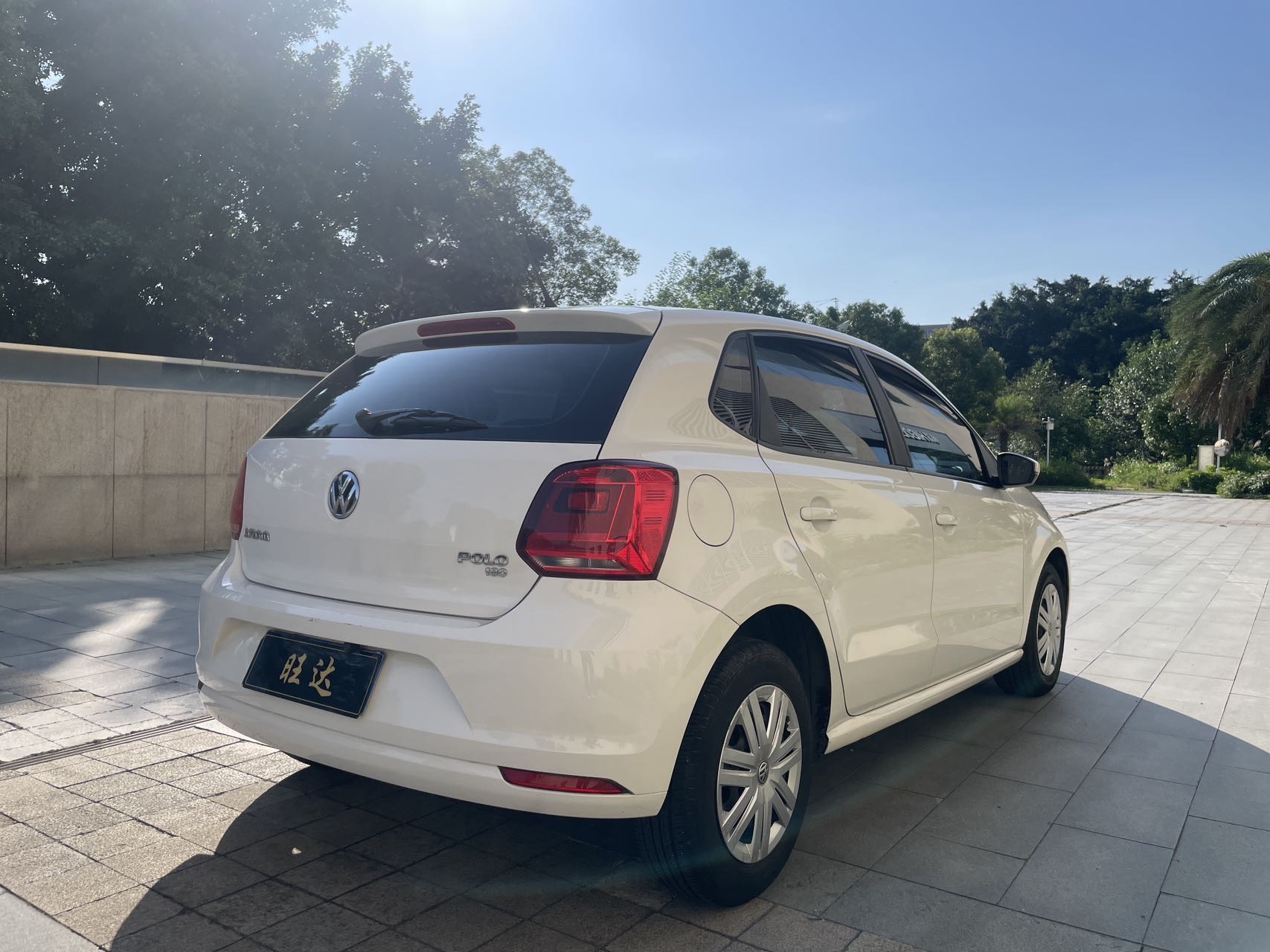 Volkswagen Polo 2019 car image #8