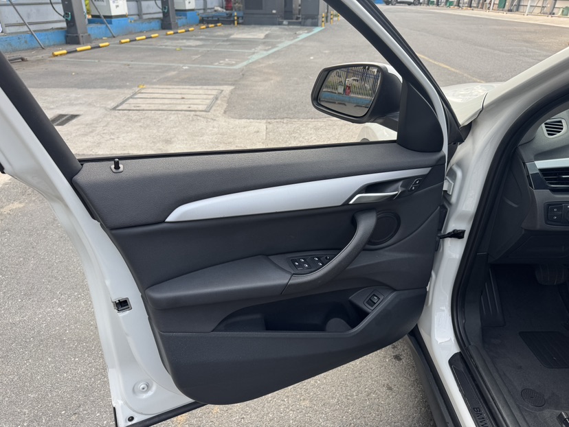 BMW X1 2016 immagine di auto #8