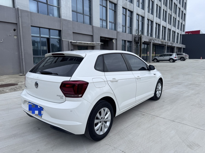 Volkswagen Polo 2020 car image #9