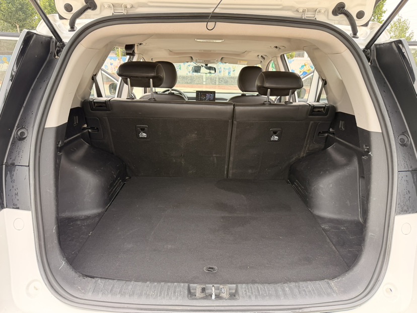 GEELY Vision X6 2020 car image #15