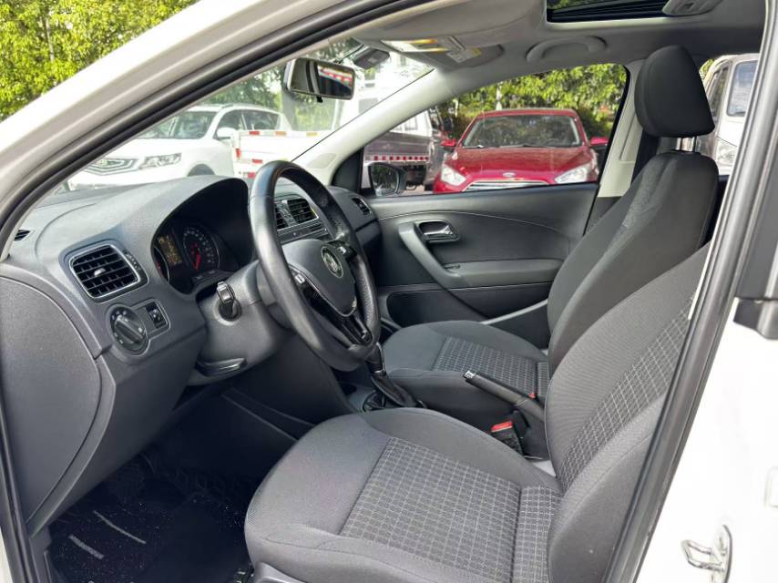 Volkswagen Polo 2017 #8 Volkswagen Polo 2017 car image #8