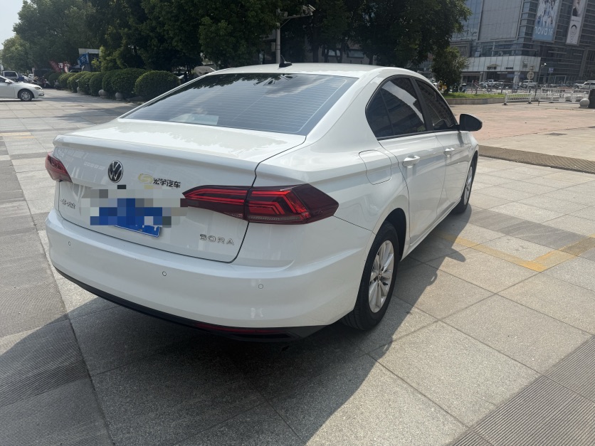 Volkswagen Bora 2022 car image #6