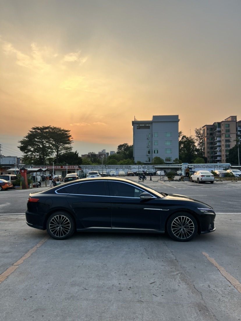 BYD Han 2024 #4 BYD Han 2024 car image #4