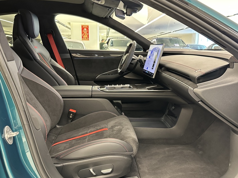 MI SU7 Ultra 2025 #4 MI SU7 Ultra 2025 car image #4