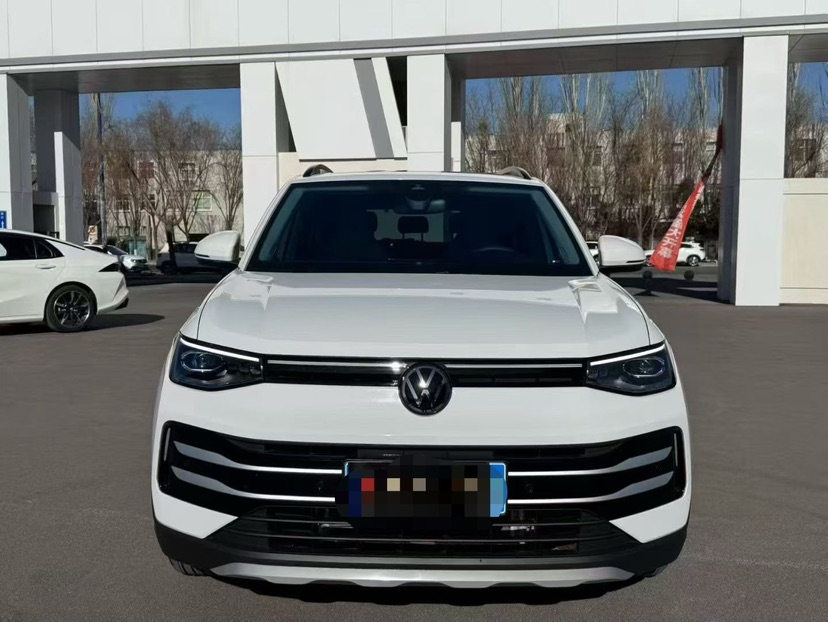 Volkswagen Tharu 2025 #2 Volkswagen Tharu 2025 car image #2