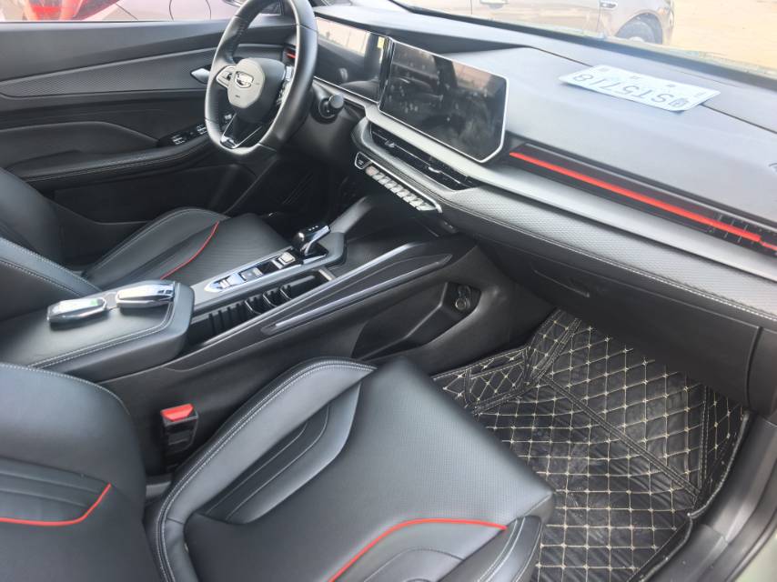 GEELY Binray 2022 immagine di auto #3