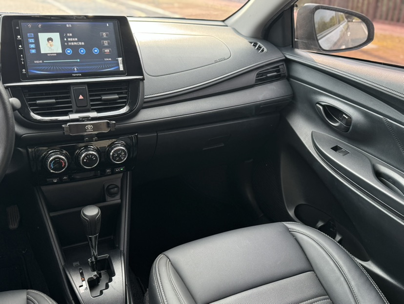 Toyota Vios 2022 изображение автомобиля #5