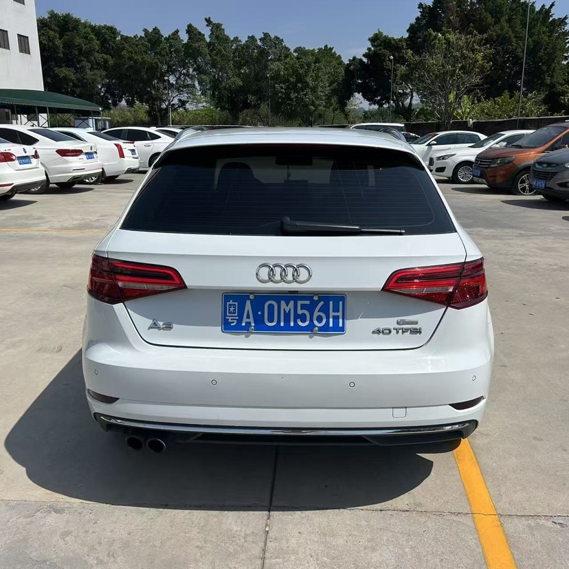 Audi A3 2017 car image #9