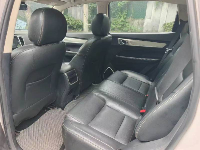 GEELY Vision X6 2018 car image #4