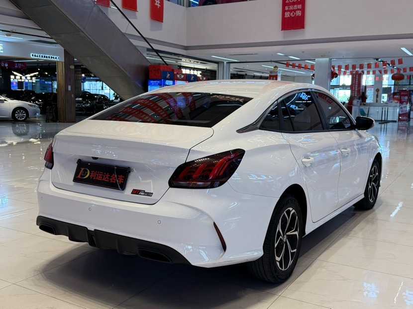 MG 5 2024 car image #3