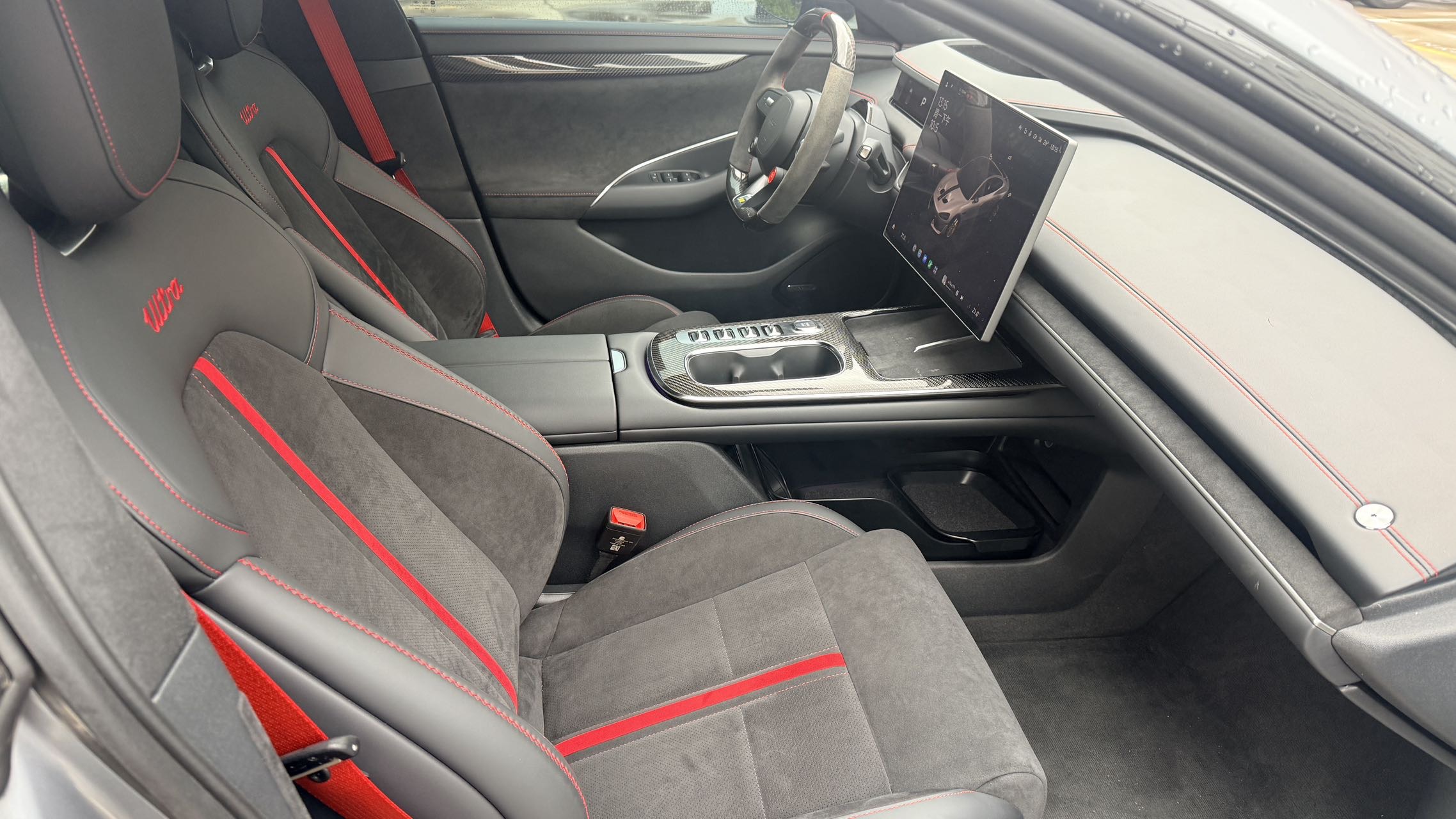 MI SU7 Ultra 2025 car image #6