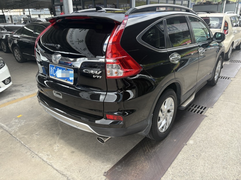 Honda CR-V 2015 #9 Honda CR-V 2015 car image #9