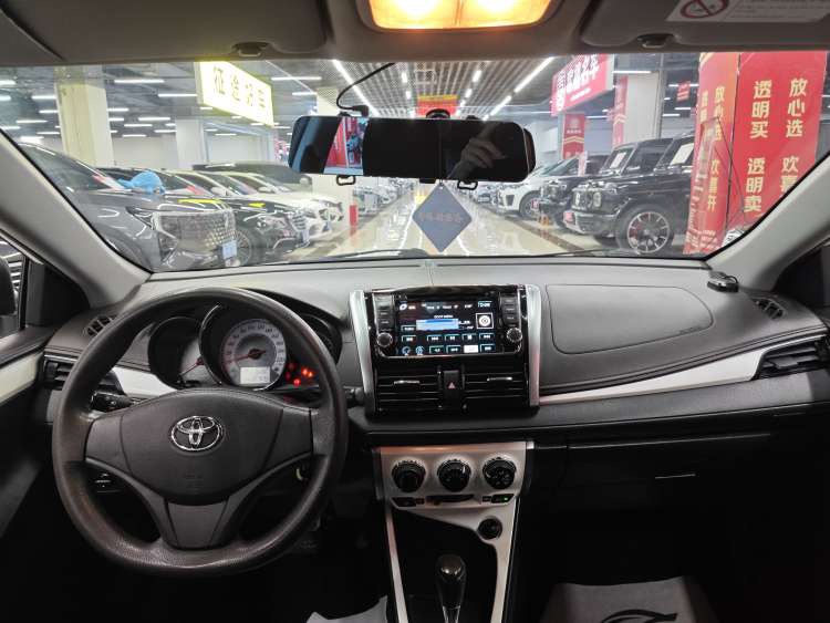 Toyota Vios 2016 car image #6