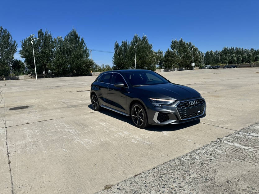 Audi A3 2023 car image #3