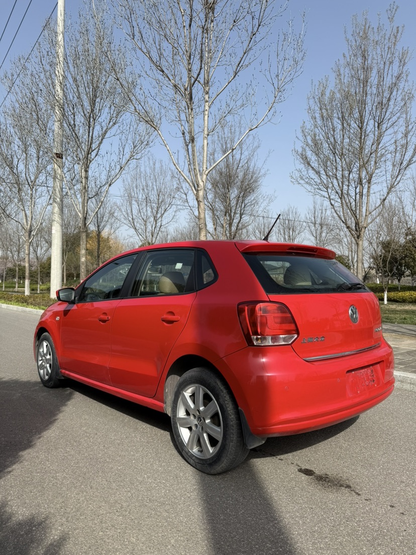 Volkswagen Polo 2012 #8 Volkswagen Polo 2012 car image #8