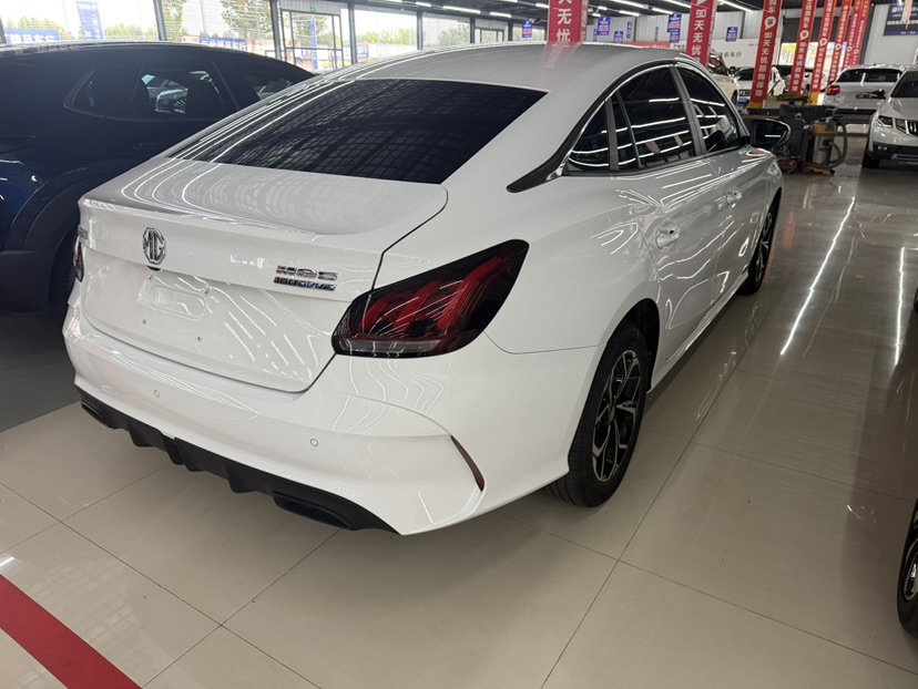 MG 5 2023 car image #5