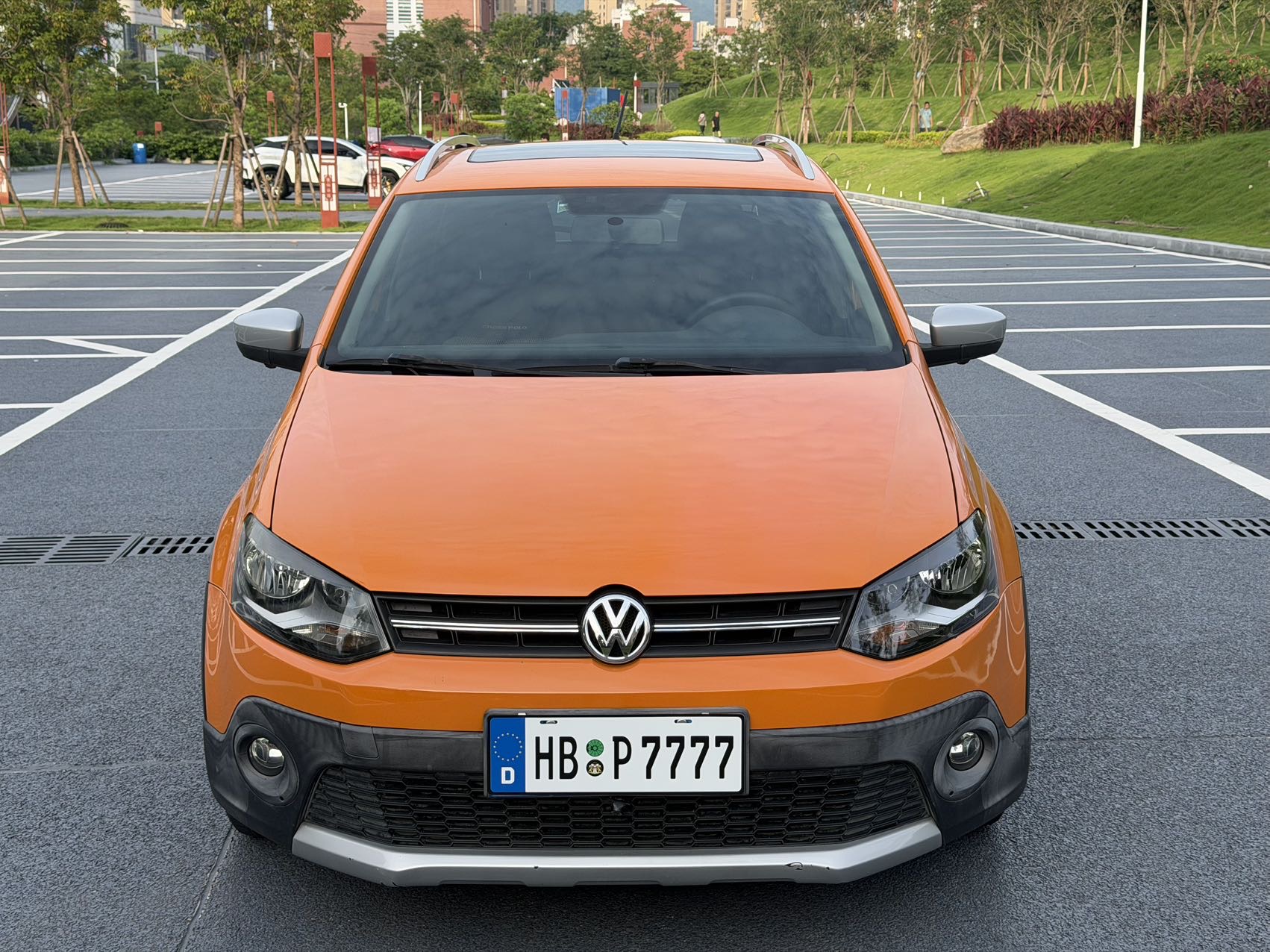 Volkswagen Polo 2012 car image #2