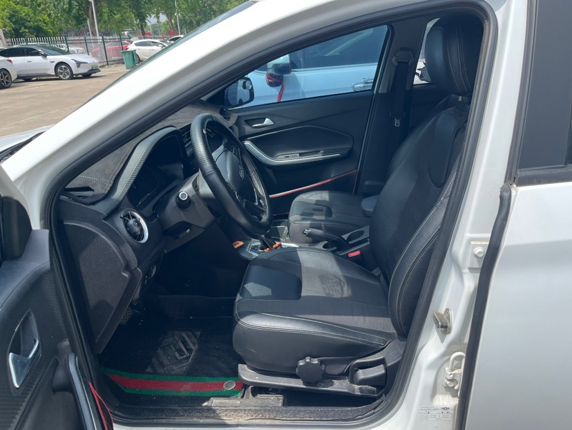 Chery Tiggo 3x 2018 car image #3