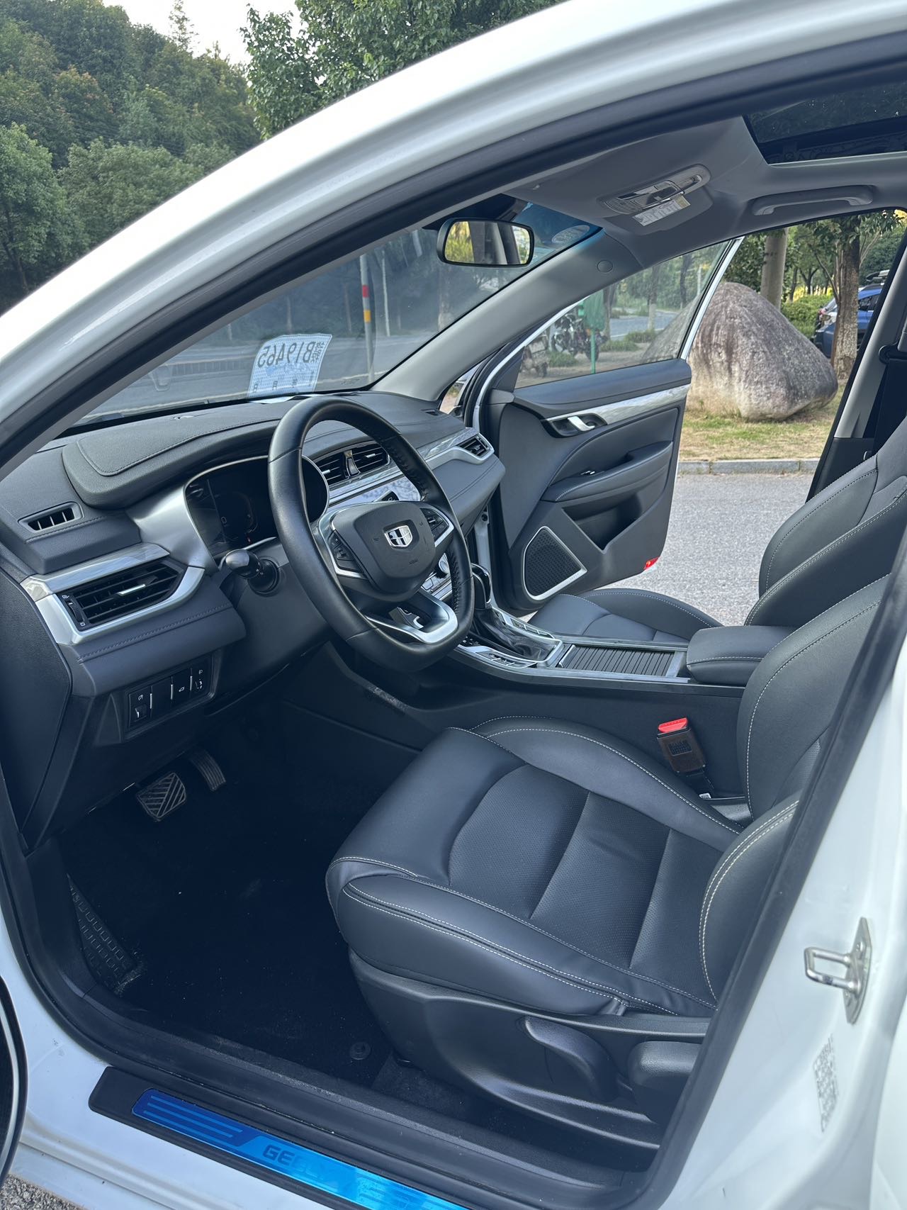 GEELY Emgrand 2019 #7 GEELY Emgrand 2019 car image #7