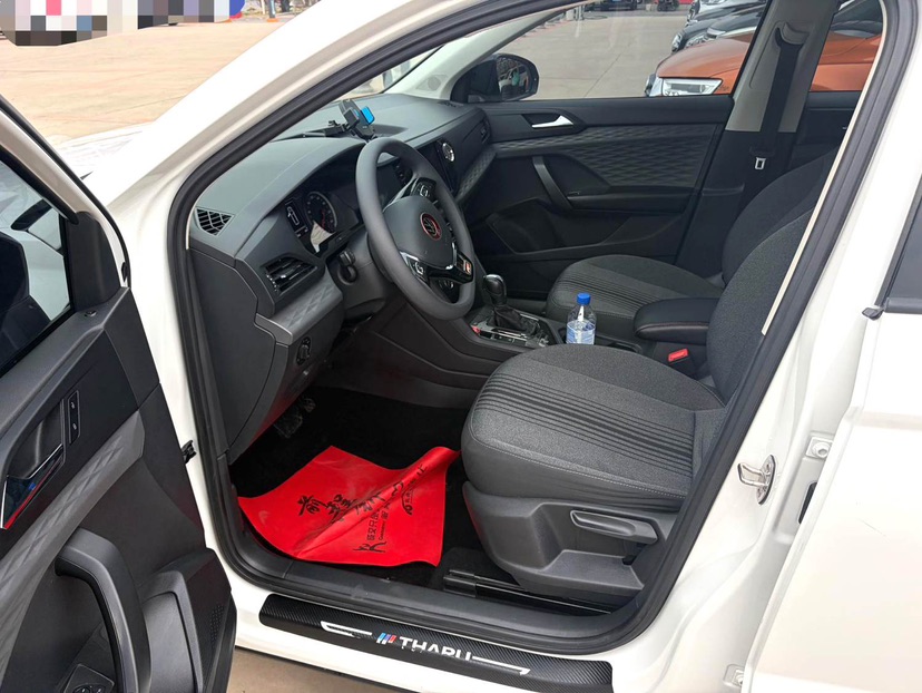 Volkswagen Tharu 2021 car image #4
