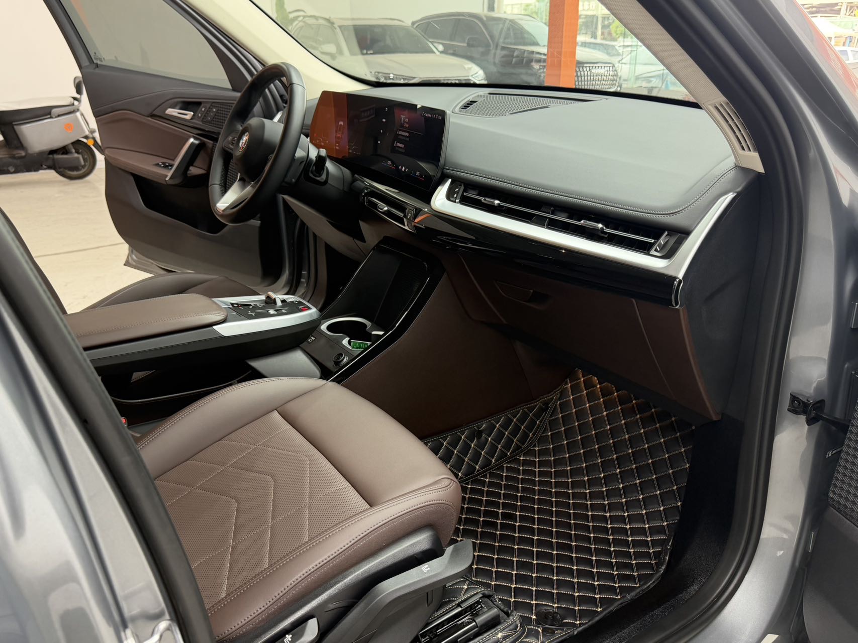 BMW X1 2023 image de voiture #11