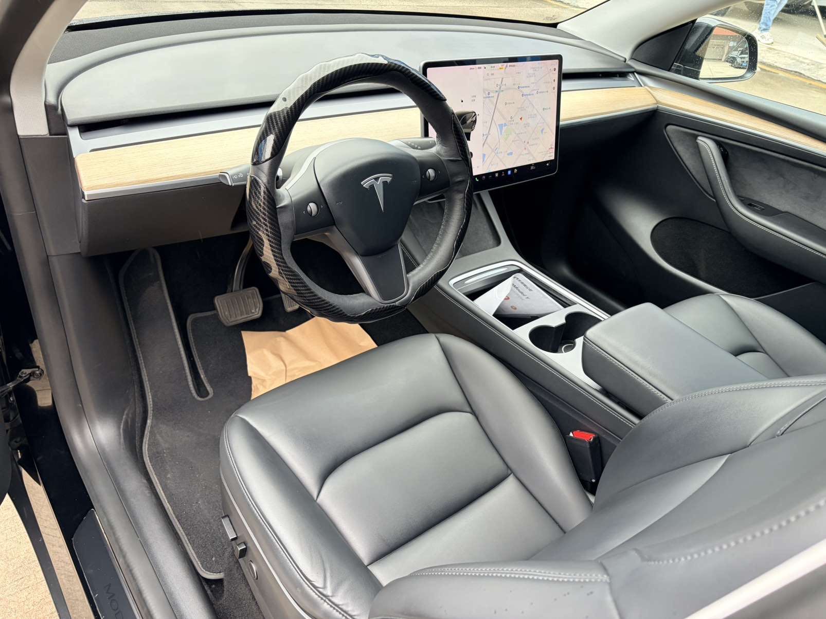 Tesla Model Y 2021 #6 Tesla Model Y 2021 car image #6