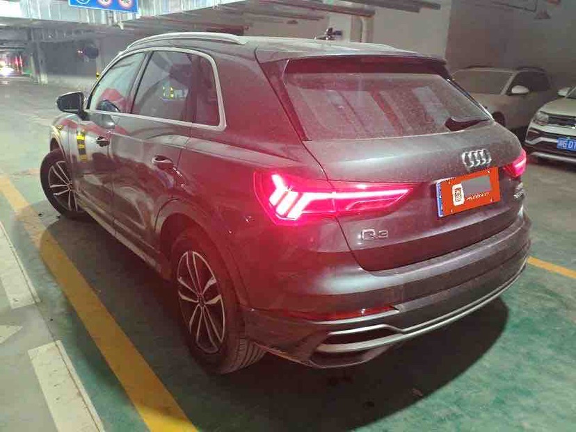 Audi Q3 2023 #8 Audi Q3 2023 car image #8