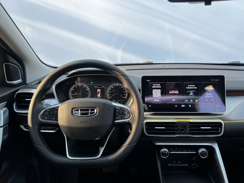 GEELY Coolray 2022 car image #9