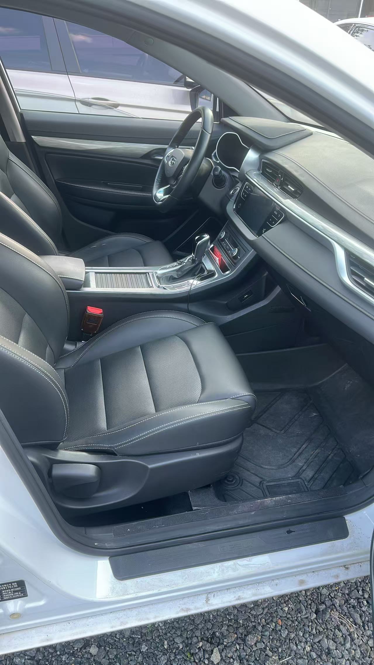GEELY Emgrand 2020 #3 GEELY Emgrand 2020 car image #3