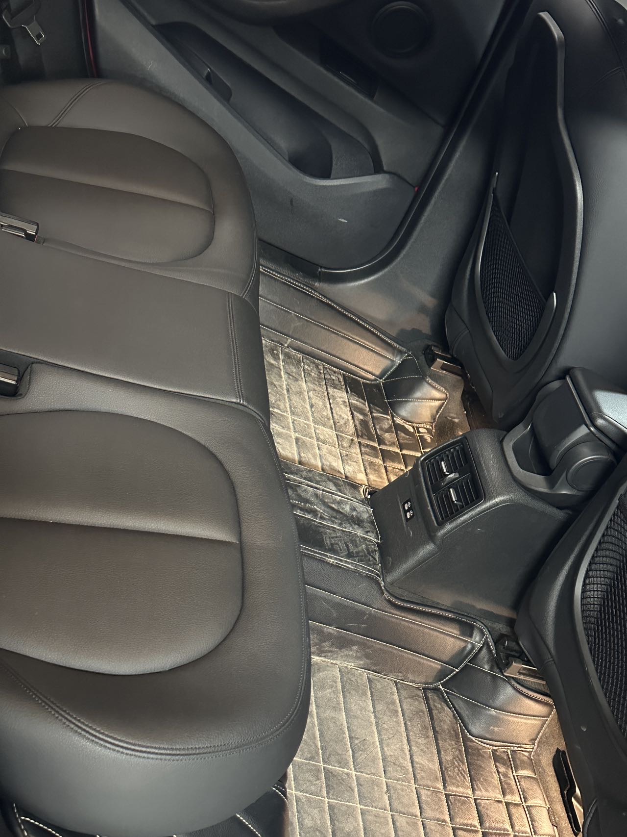 BMW X1 2019 #4 BMW X1 2019 car image #4