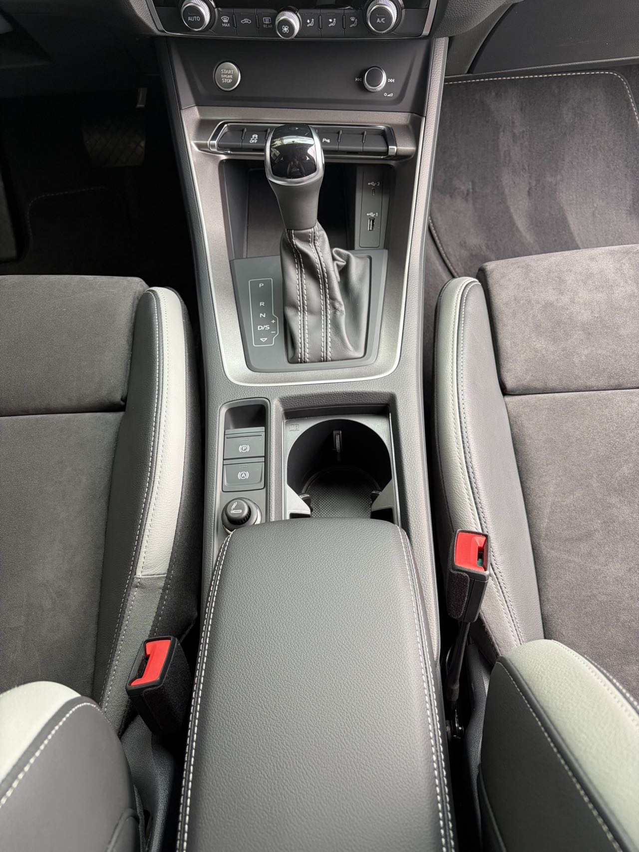 Audi Q3 2020 #7 Audi Q3 2020 car image #7