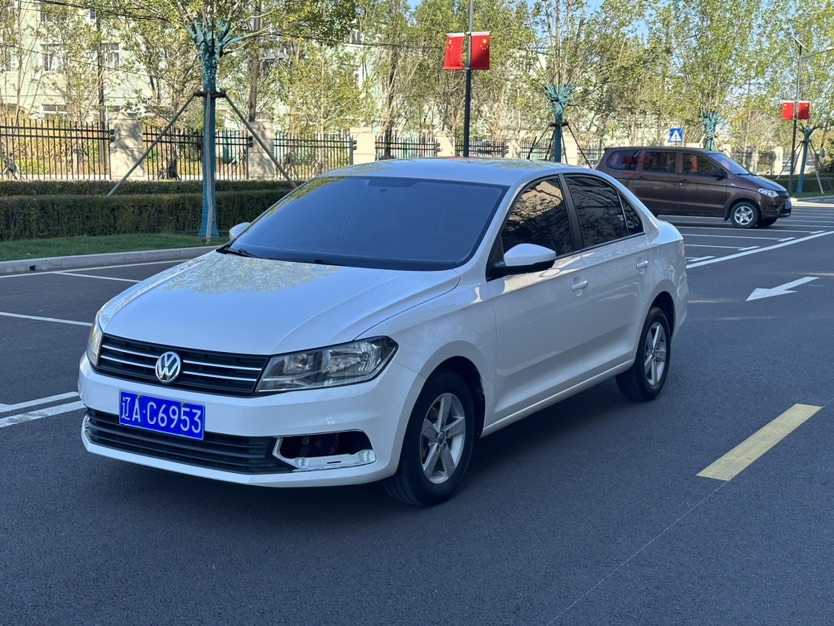 Volkswagen Santana 2019 car image 