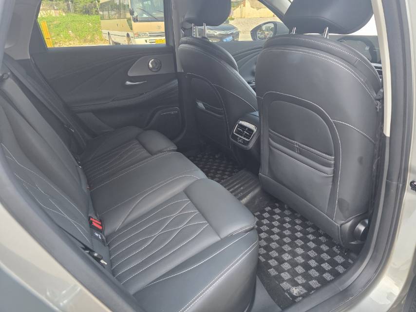 Chery Arrizo 8 2024 car image #9