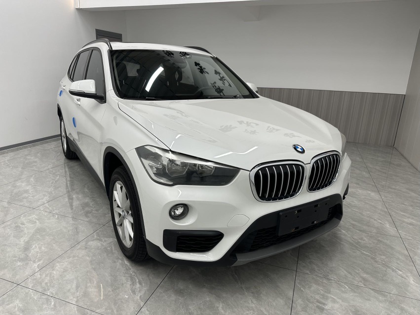 BMW X1 2018 #3 BMW X1 2018 car image #3