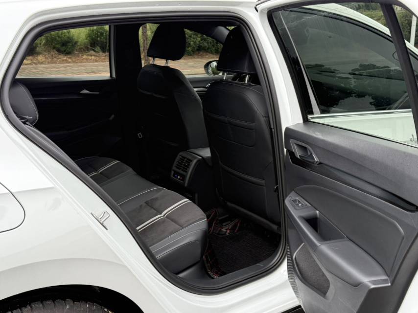 Volkswagen Golf 2022 #6 Volkswagen Golf 2022 car image #6