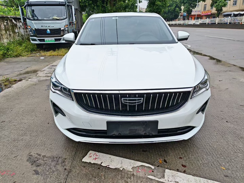 GEELY Emgrand 2024 #2 GEELY Emgrand 2024 imagen de coche #2