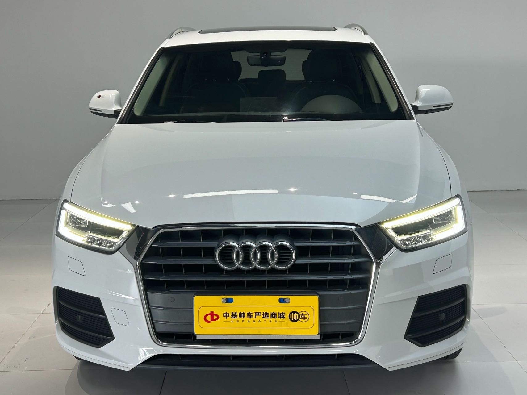 Audi Q3 2018 #2 Audi Q3 2018 изображение автомобиля #2
