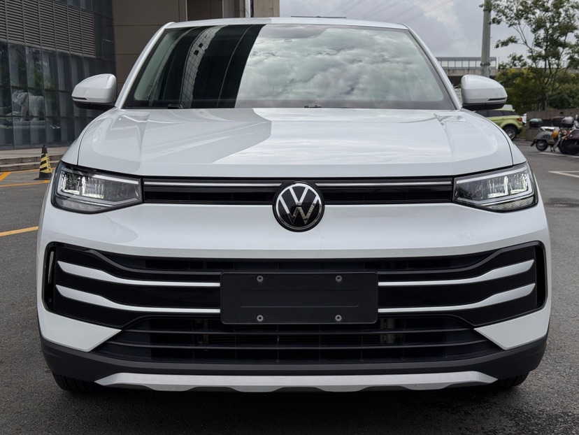 Volkswagen Tharu 2024 #2 Volkswagen Tharu 2024 car image #2